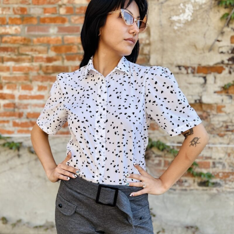 1980s black & white floral blouse