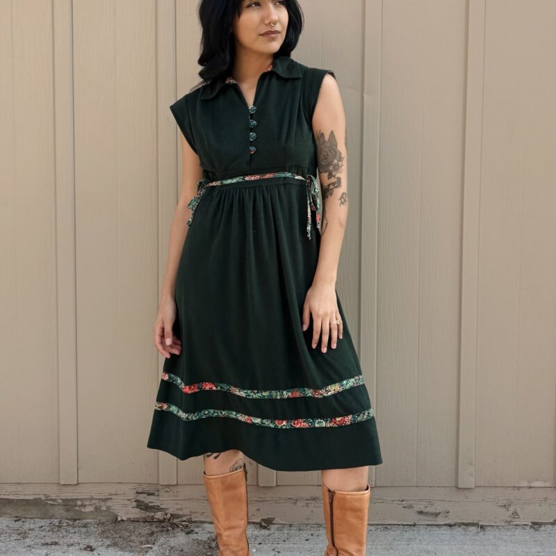 1970s dark green, tie side dress