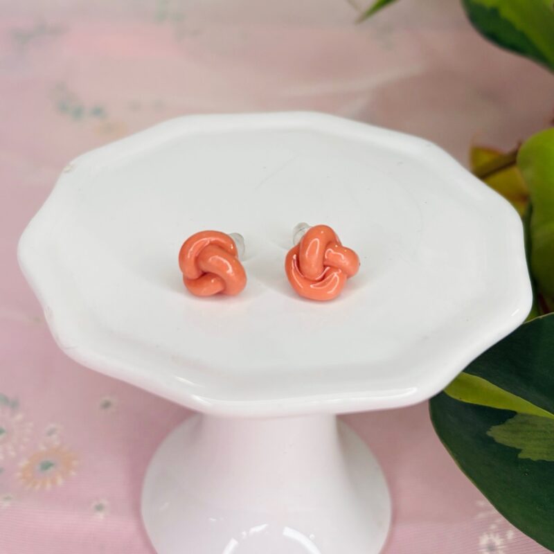 TSE x Jen Maguire “The Lynette” earring in rust